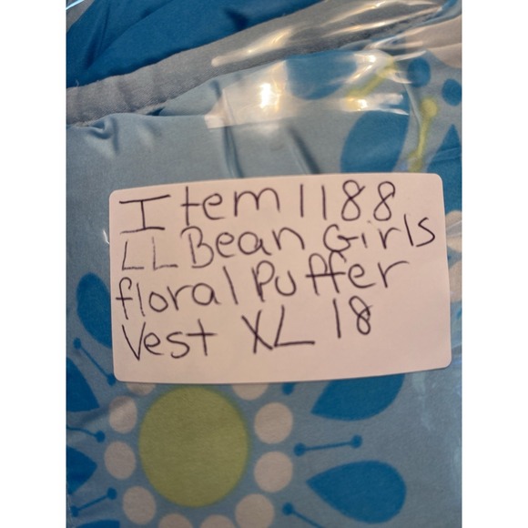 LL Bean Girls Goose Down Puffer Vest Size XL 18 Reversible Floral Cold Weather - Picture 10 of 11